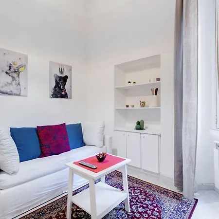 Romana House - Vatican District